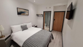 New! Grove Inn, London
